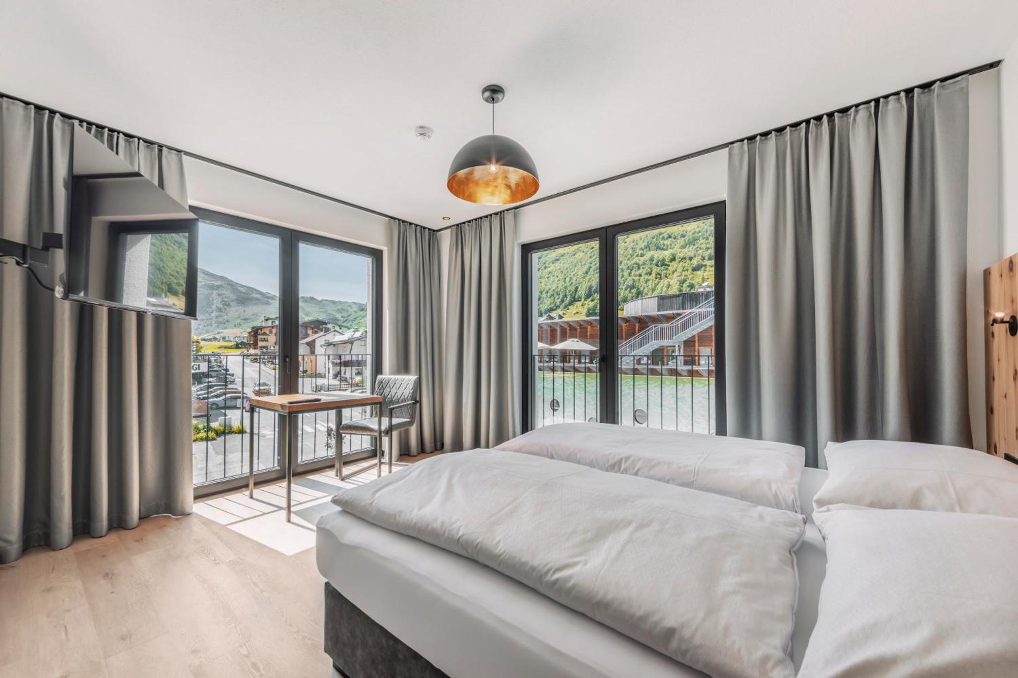 Λlpstern - Silvretta Card Premium Betrieb Apartment Galtuer Luaran gambar